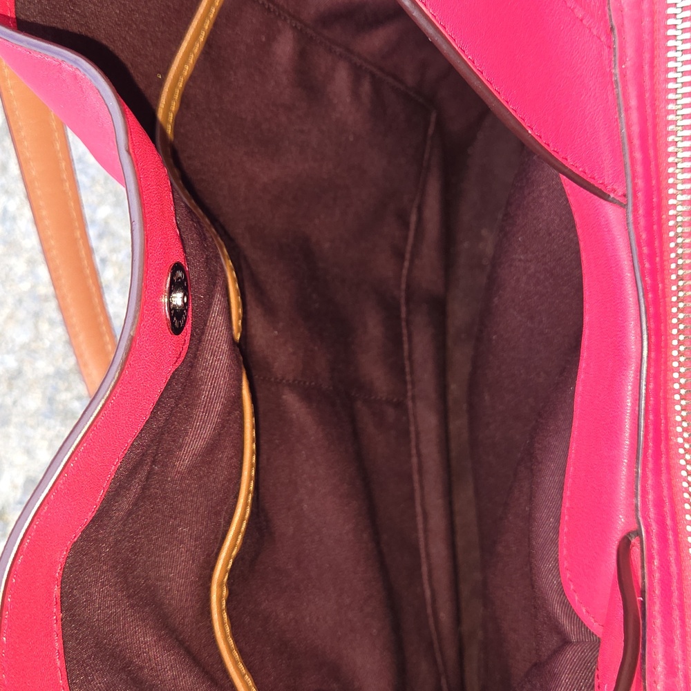 Coach Lexi Red Leather & Jacquard Fabric Shoulder Bag F57540 $498 Retail EUC - Picture 4 of 16